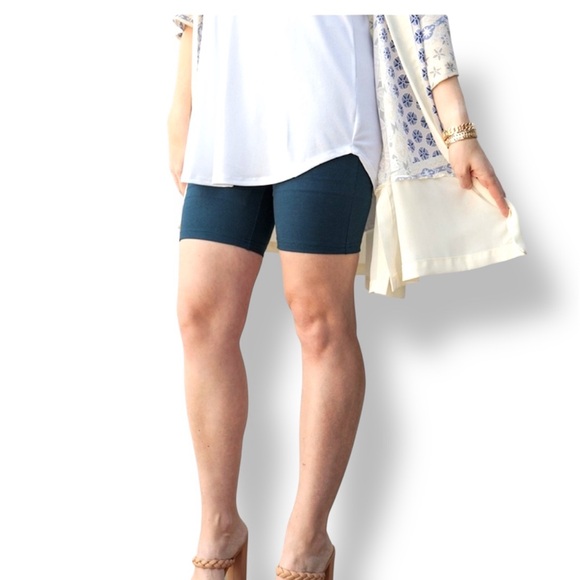 NWT - LuLaRoe Biker Shorts! - Picture 3 of 4